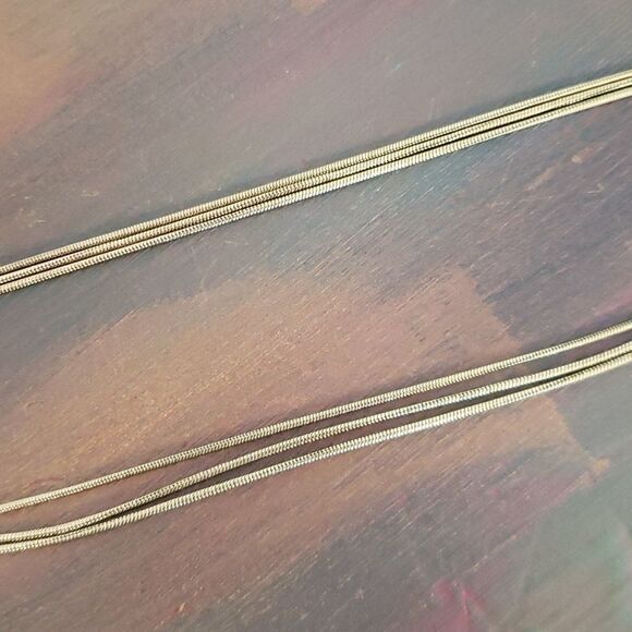 EUC Pretty Lia Sophia Pendant Necklace - Picture 7 of 7